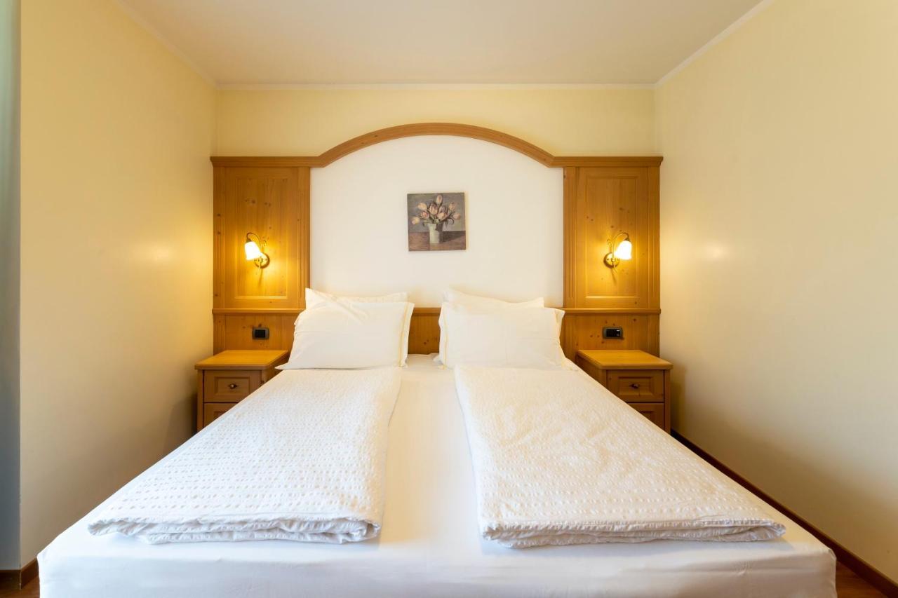 Hotel Lido - Slow & Natural Living Molveno Luaran gambar