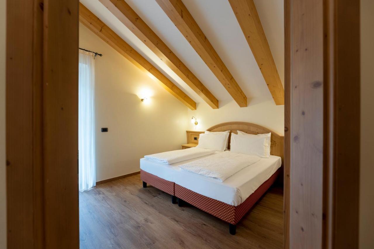 Hotel Lido - Slow & Natural Living Molveno Luaran gambar