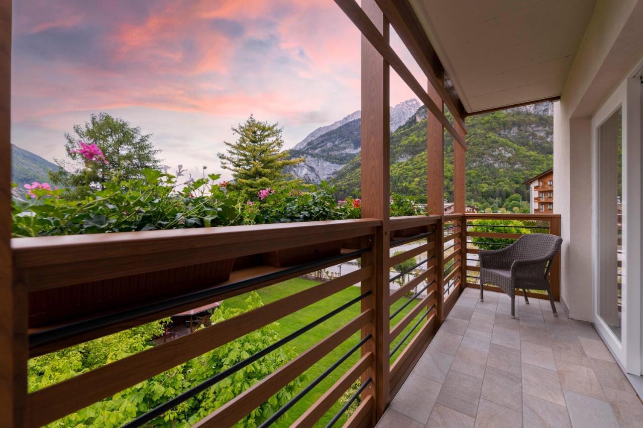 Hotel Lido - Slow & Natural Living Molveno Luaran gambar