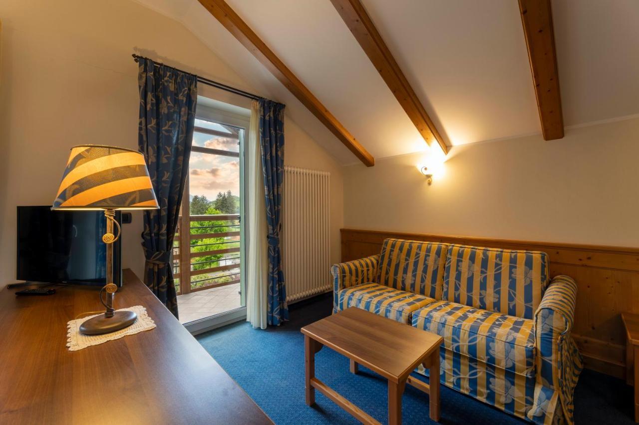 Hotel Lido - Slow & Natural Living Molveno Luaran gambar