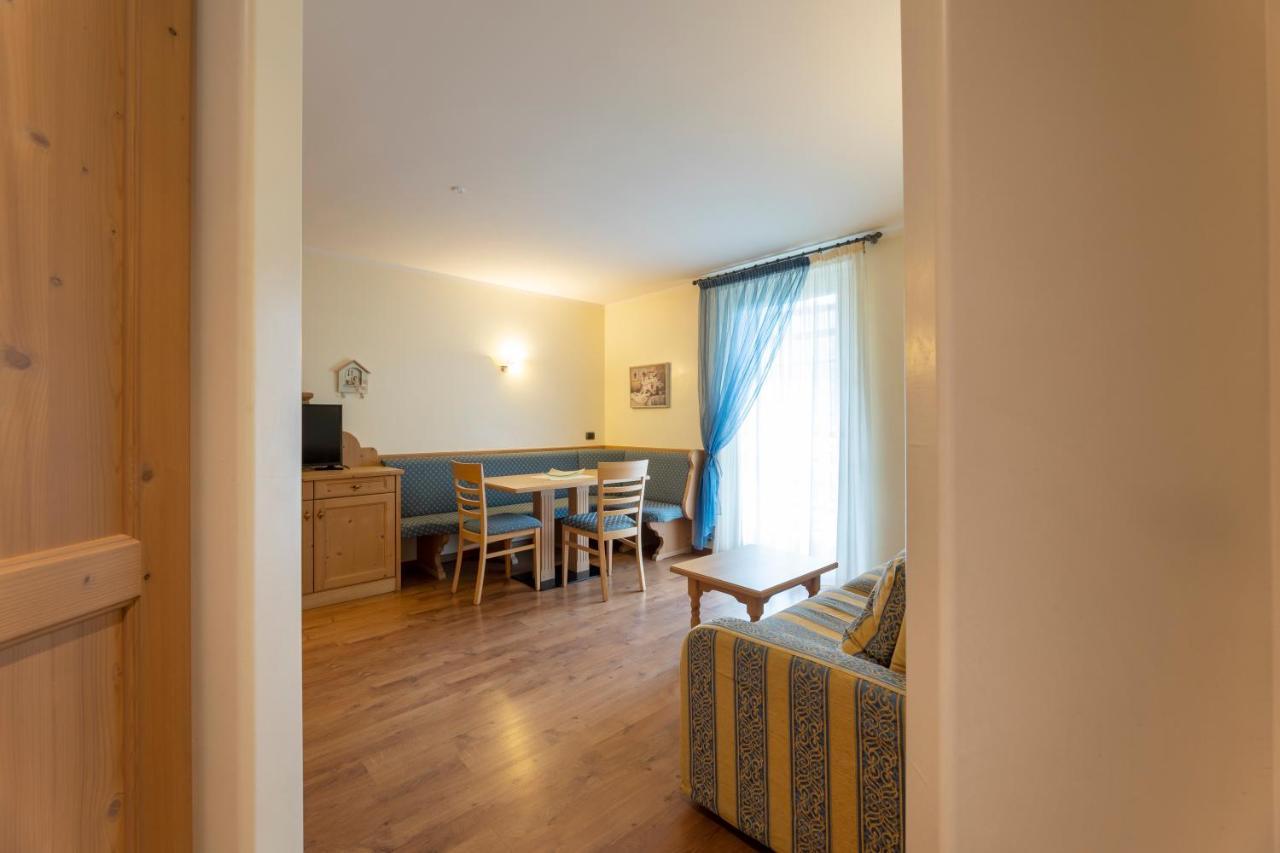 Hotel Lido - Slow & Natural Living Molveno Luaran gambar